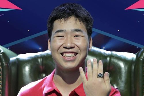 'Vua tiếng Việt' 17 tuổi muốn chinh phục 'Đường lên đỉnh Olympia'