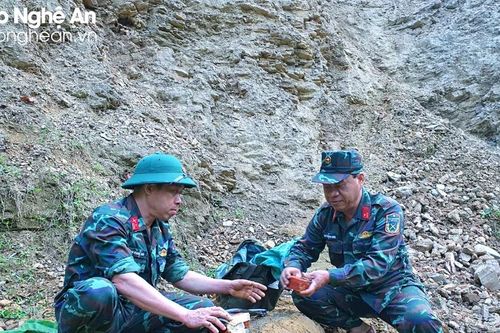 Hủy nổ thành công quả bom nặng 340 kg nguyên kíp nổ được phát hiện tại thành phố Vinh