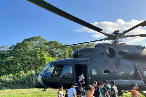 Ecuador: Rơi trực thăng quân đội khiến 8 người thiệt mạng