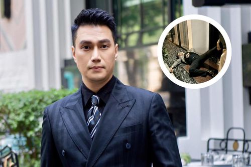 Việt Anh nằm sõng soài trên mặt đất, phải nhờ người kéo vào nhà