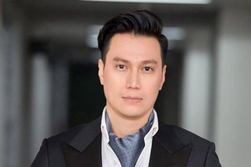 Chân dung người vợ đầu tiên của Việt Anh: Nhan sắc từng gây sốt, đã có chồng mới phong độ