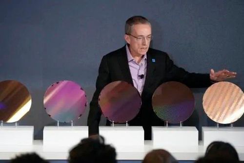 Bỏ lỡ nhiều cơ hội vàng, Intel 'vật lộn' để xây dựng lại niềm tin khách hàng