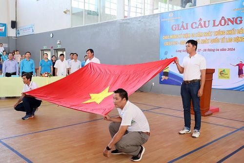 Khai mạc Giải Cầu lông Công đoàn ngành Giáo dục An Giang năm 2024