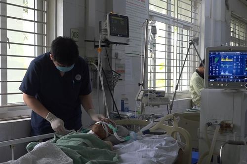 Thời tiết nắng nóng, người cao tuổi cần đề phòng bệnh tim mạch, đột quỵ