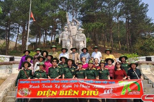 Khu di tích lịch sử Ngã ba Cò Nòi: Đón hơn 300 lượt khách đến dâng hương và tham quan