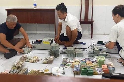 Tp.HCM: Phá đường dây rửa tiền xuyên quốc gia cực 'khủng'
