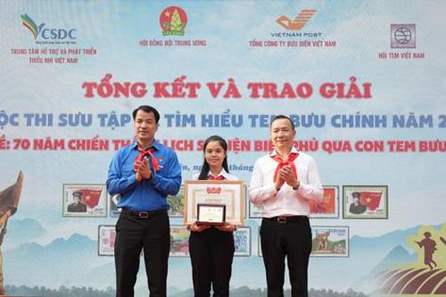 Học sinh Hà Nội giành giải Nhì cuộc thi tìm hiểu tem bưu chính về Chiến thắng Điện Biên Phủ