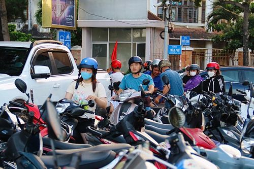 Nha Trang kẹt xe trở lại sau một năm