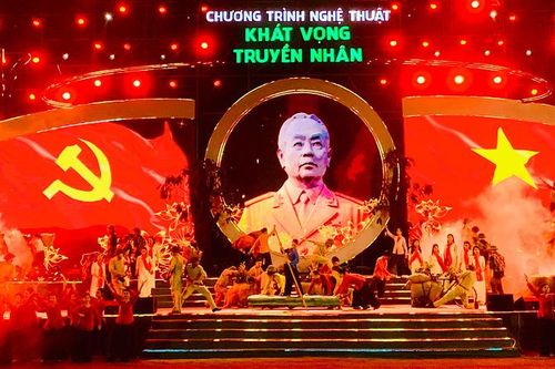 Sôi động chương trình nghệ thuật 'Khát vọng truyền nhân'