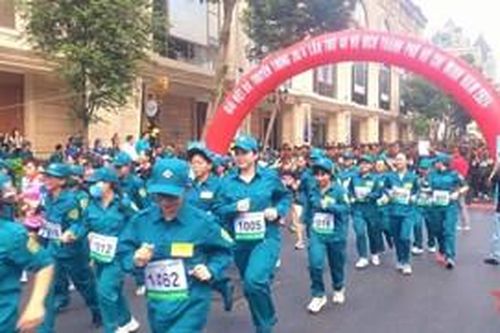 Hơn 1.500 vận động viên tham gia giải việt dã truyền thống
