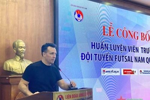 Ông Diego Giustozzi tiếp tục gắn bó với futsal Việt Nam