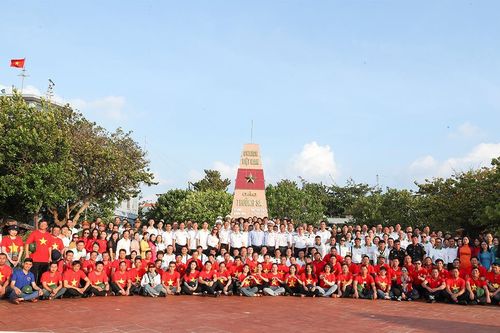 Có một Trường Sa 'thay da đổi thịt'