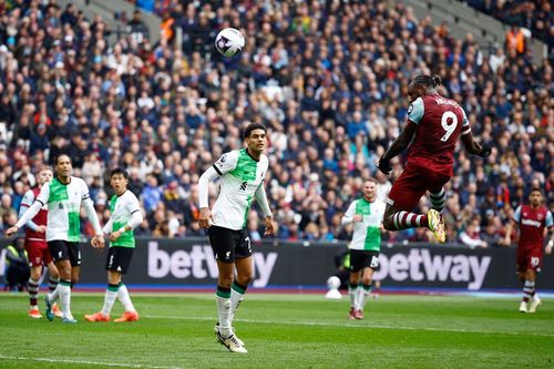 Hòa West Ham, Liverpool chia tay giấc mơ vô địch Ngoại Hạng Anh