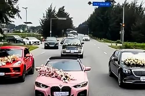Hải Dương: Tạm giữ bằng lái 4 tài xế xe sang rước dâu dừng giữa đường chụp ảnh