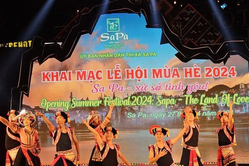 Sa Pa Khai mạc lễ hội mùa hè năm 2024