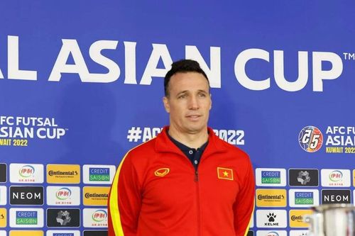 Futsal Việt Nam tiếp tục gắn bó với HLV Diego Giustozzi; Man United hết hy vọng đua Top 4 Ngoại hạng