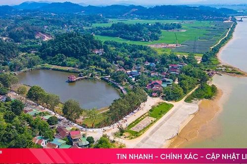 Về bên dòng sông tuổi thơ…