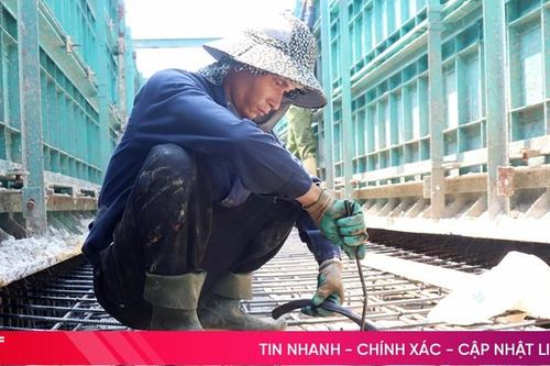 'Đội nắng' thi công dự án thủy lợi hơn 660 tỷ đồng ở Hà Tĩnh