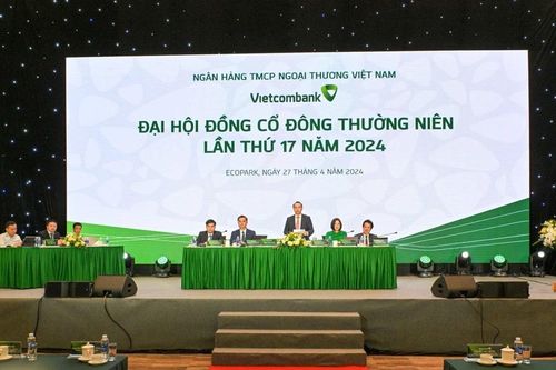Tỷ lệ bao nợ xấu nội bảng của Vietcombank đạt 227%, cao nhất thị trường