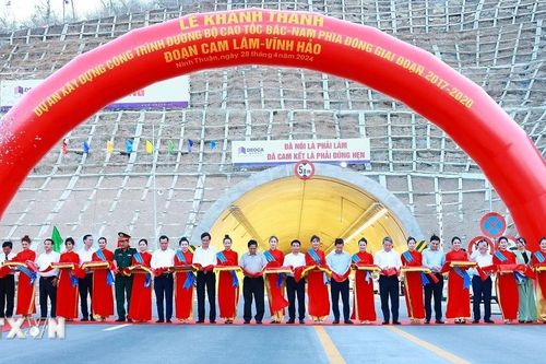 Hình ảnh Thủ tướng dự khánh thành cao tốc Cam Lâm-Vĩnh Hảo và Diễn Châu-Bãi Vọt