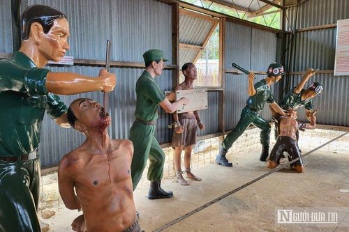 Nhà tù Phú Quốc- Hào khí anh hùng giữa 'địa ngục trần gian'