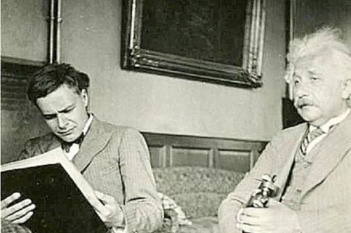 Giải mã bí ẩn về người con trai bị tâm thần khiến thiên tài Einstein tuyệt vọng, bó tay