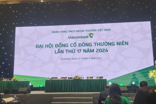 ĐHĐCĐ Vietcombank: Năm 2024 đặt mục tiêu tài sản tiến sát 2 triệu tỷ đồng, sẽ dùng toàn bộ lợi nhuận để chia cổ tức