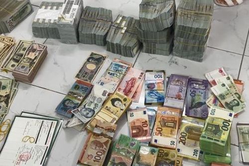 Lập 250 công ty 'ma' để rửa tiền, vận chuyển tiền xuyên biên giới