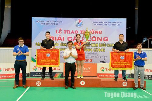 Bế mạc Giải cầu lông CLB các tỉnh, thành, ngành toàn quốc