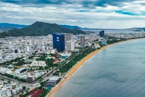 Khởi sắc du lịch Bình Định
