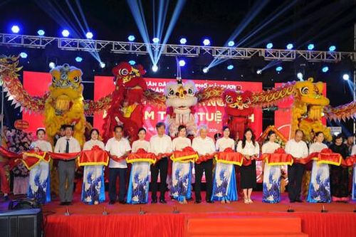 Hải Dương: Khai trương phố ẩm thực Tuệ Tĩnh