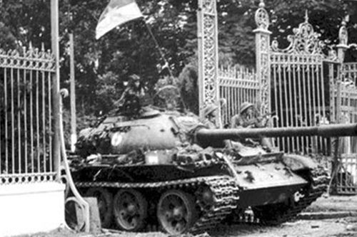 Đại thắng mùa Xuân 1975 - Bản lĩnh và trí tuệ Việt Nam