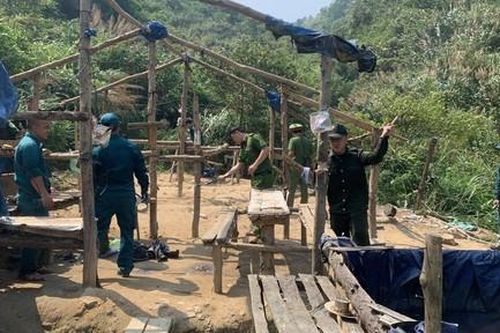 Quảng Nam: Quyết liệt truy quét các đối tượng khai thác vàng trái phép