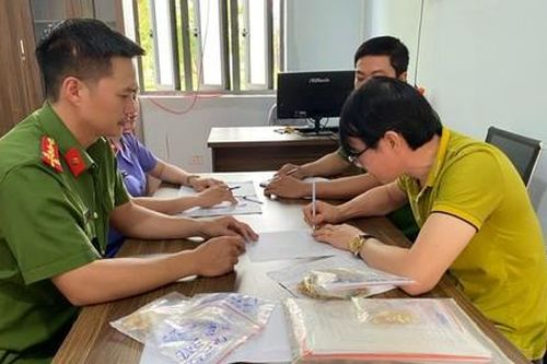 Vụ trộm 3,5kg vàng ở Đắk Nông: Chủ tiệm vàng vui mừng nhận lại tài sản