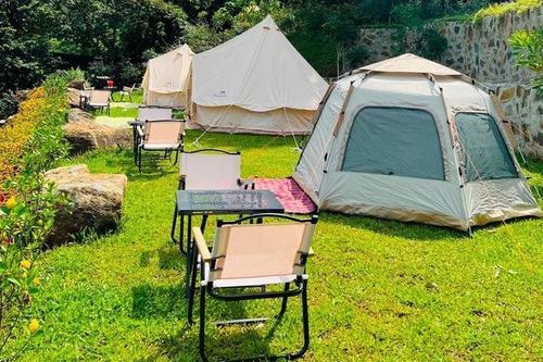 Giá vé máy bay đắt đỏ, dân đổ xô đi du lịch gần, homestay ven Hà Nội bội thu