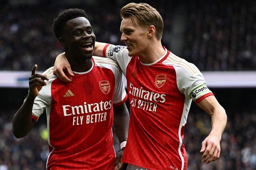 Kết quả Ngoại Hạng Anh: Thắng kịch tính Tottenham, Arsenal giữ ngôi đầu
