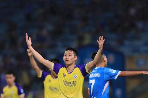 Thắng sát nút SHB Đà Nẵng, Hà Nội FC vào bán kết Cúp quốc gia