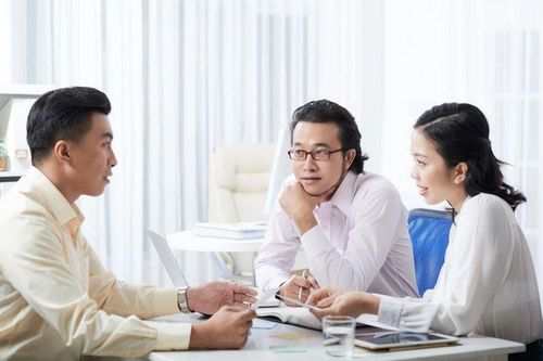 Bán hàng cho người quen, thử thách hay cơ hội?