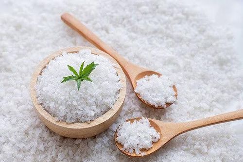 Tại sao chúng ta cần ăn ít natri hơn