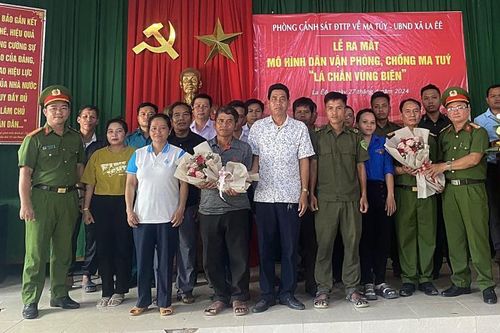 Ra mắt mô hình Lá chắn vùng biên