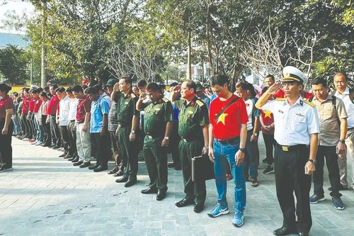 Ngày mới ở Thổ Chu