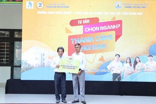 Đào tạo nhân lực sư phạm: Có cần kỳ thi riêng?