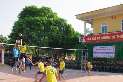 Tổ chức nhiều hoạt động vui chơi, giải trí cho bộ đội trong dịp lễ 30/4