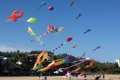 Bình Thuận: Lễ hội thả diều Hello Sunny thu hút du khách