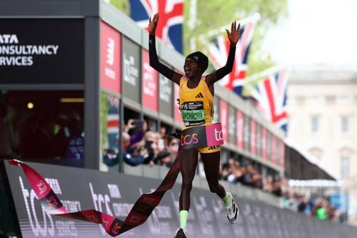 London Marathon 2025 lập kỷ lục thế giới khi nhận được 840.000 đơn đăng ký tham gia