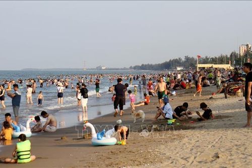 Các điểm 'giải nhiệt' tại Nghệ An hút khách du lịch