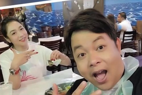 Hà Thanh Xuân dọn về sống chung với Quang Lê?