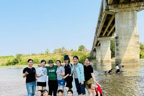 Người dân vùng Đông Nam Gia Lai hòa mình với thiên nhiên, lễ hội trong kỳ nghỉ lễ