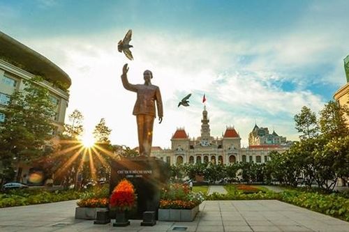 Khát vọng và hiện thực hòa bình, thống nhất, hùng cường