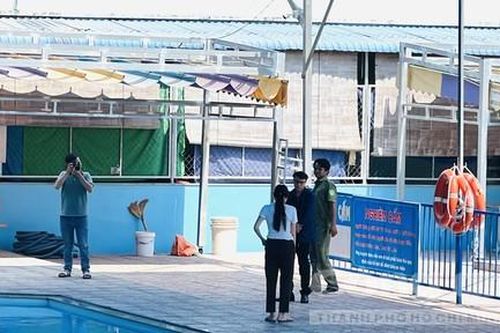 Bé gái 9 tuổi bị đuối nước trong hồ bơi trung tâm văn hóa phường